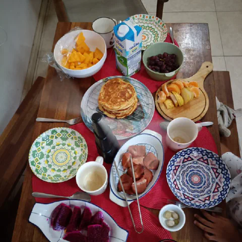 Sunday fruity brunch